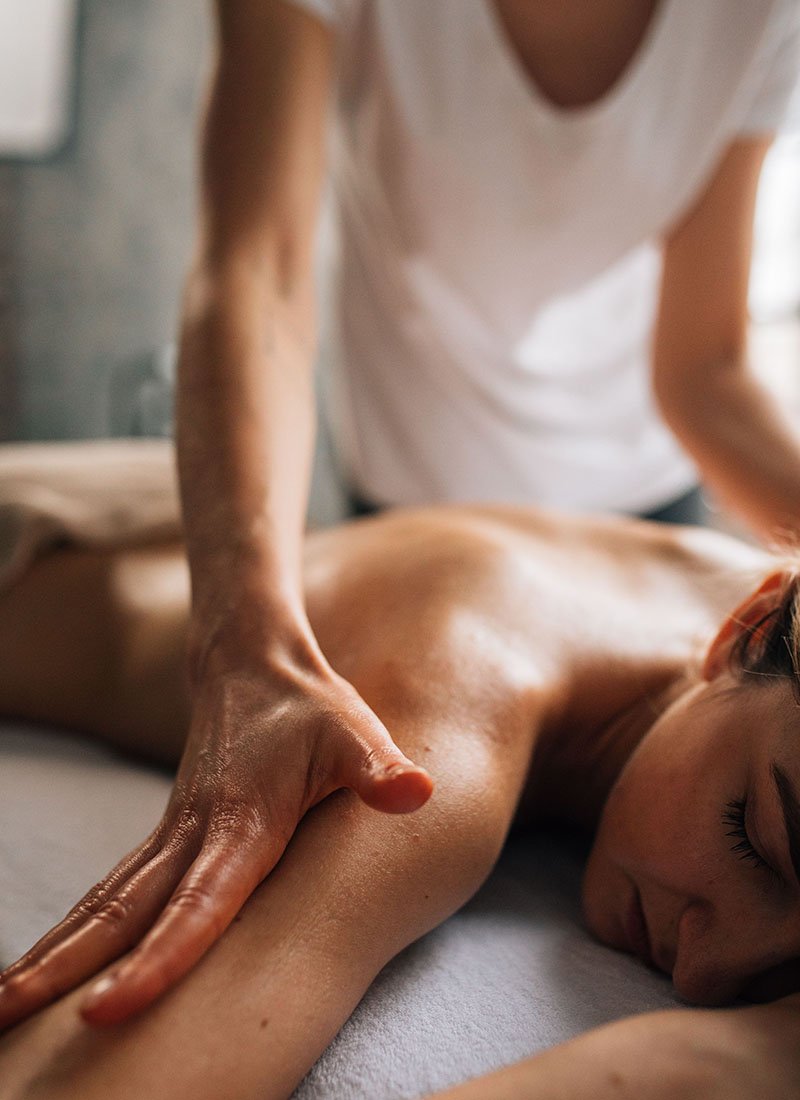 Premium Massage Experience Gaur City 2