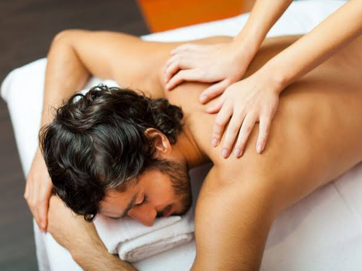 Relaxation Massage in Gaur City 2 Greater Noida